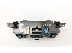 Recambio de mando climatizador para renault twingo ii (cn0_) 1.2 16v (cn0k, cn0v) referencia OEM IAM 8200534084   2