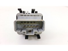 Recambio de mando elevalunas delantero izquierdo para renault twingo ii (cn0_) 1.2 16v (cn0k, cn0v) referencia OEM IAM 214939A   2