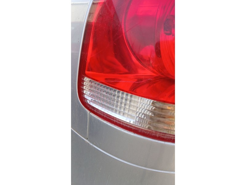 Recambio de piloto trasero izquierdo para volkswagen touareg (7la, 7l6, 7l7) 3.2 v6 referencia OEM IAM   
							