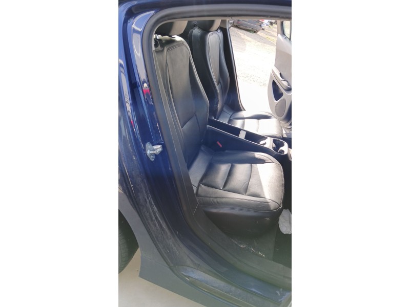 Recambio de asientos trasero derecho para opel ampera (r12) ev 150 referencia OEM IAM   