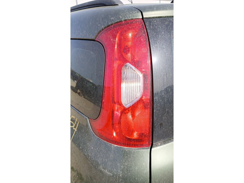 Recambio de piloto trasero izquierdo para fiat panda (312_, 319_) 1.3 d multijet 4x4 (312pxl1a) referencia OEM IAM   
							