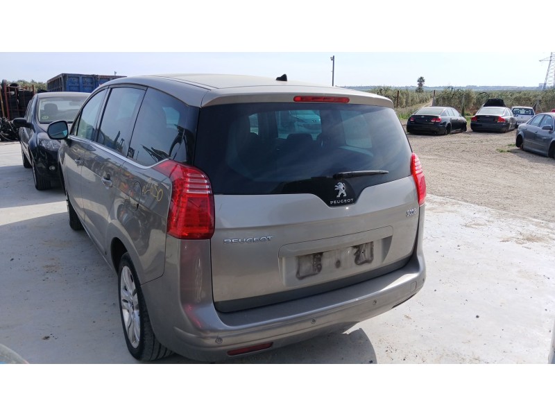 peugeot 5008 (0u_, 0e_) del año 2010
