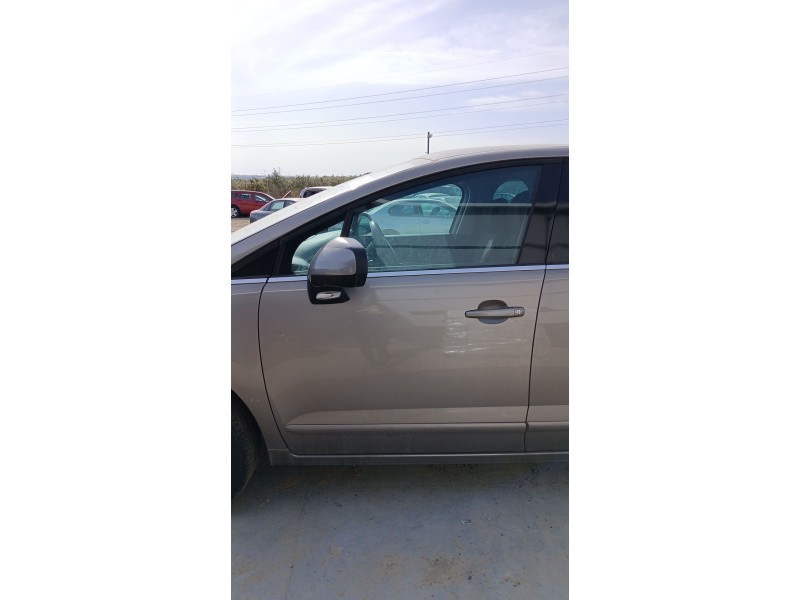 Recambio de puerta delantera izquierda para peugeot 5008 (0u_, 0e_) 2.0 hdi 150 / bluehdi 150 referencia OEM IAM   
							
