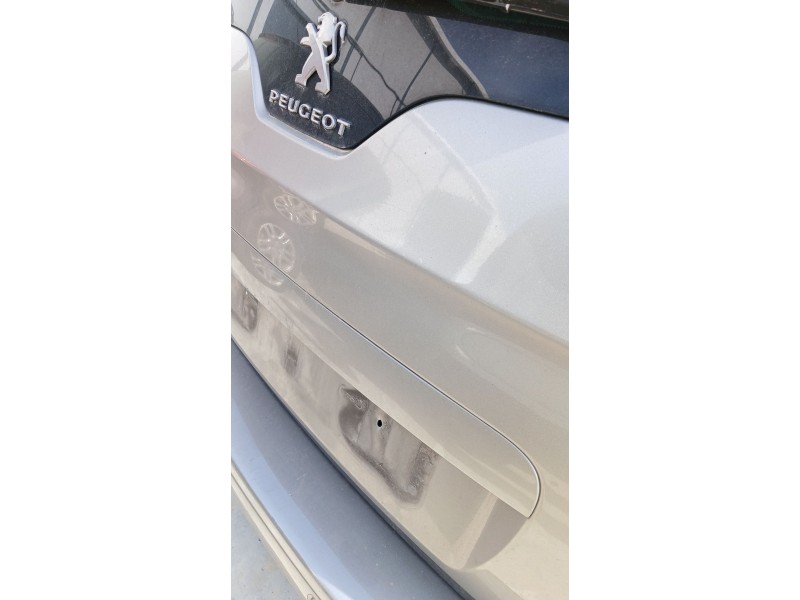 Recambio de porton trasero para peugeot 5008 (0u_, 0e_) 2.0 hdi 150 / bluehdi 150 referencia OEM IAM   