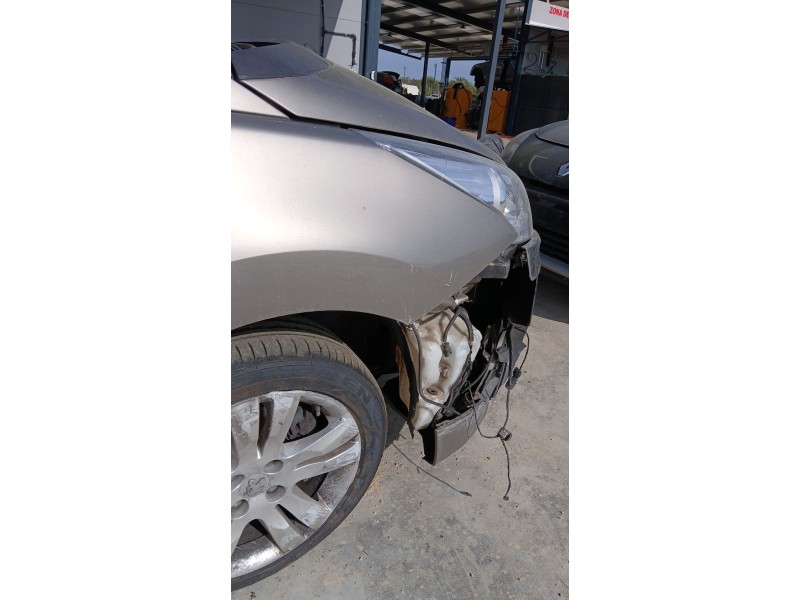 Recambio de aleta delantera derecha para peugeot 5008 (0u_, 0e_) 2.0 hdi 150 / bluehdi 150 referencia OEM IAM   
							