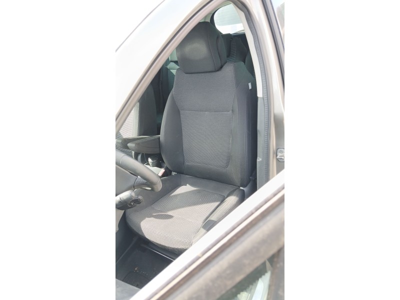 Recambio de asiento delantero izquierdo para peugeot 5008 (0u_, 0e_) 2.0 hdi 150 / bluehdi 150 referencia OEM IAM   
							