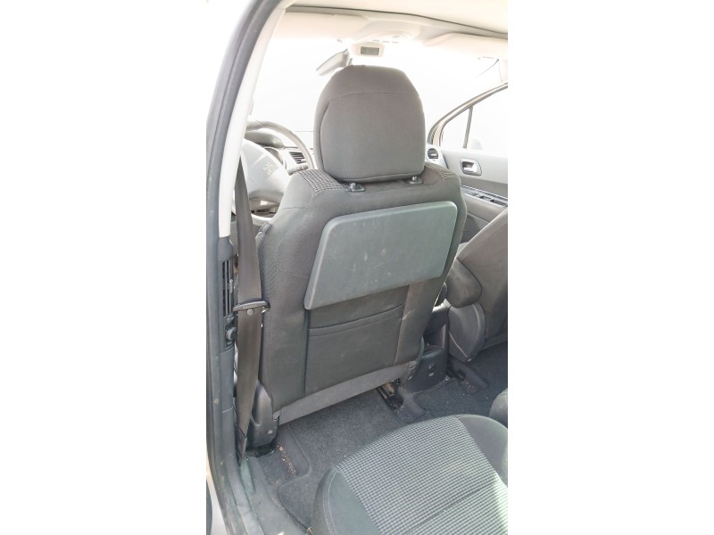 Recambio de asiento delantero izquierdo para peugeot 5008 (0u_, 0e_) 2.0 hdi 150 / bluehdi 150 referencia OEM IAM   