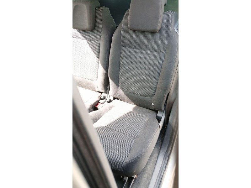 Recambio de asientos trasero izquierdo para peugeot 5008 (0u_, 0e_) 2.0 hdi 150 / bluehdi 150 referencia OEM IAM   