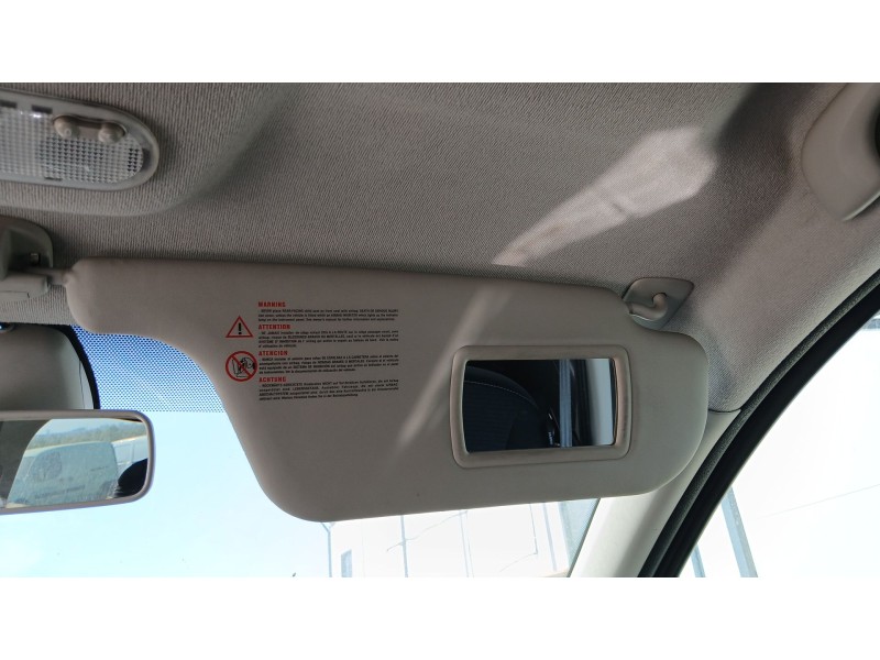 Recambio de parasol derecho para renault clio iii (br0/1, cr0/1) 1.5 dci referencia OEM IAM   