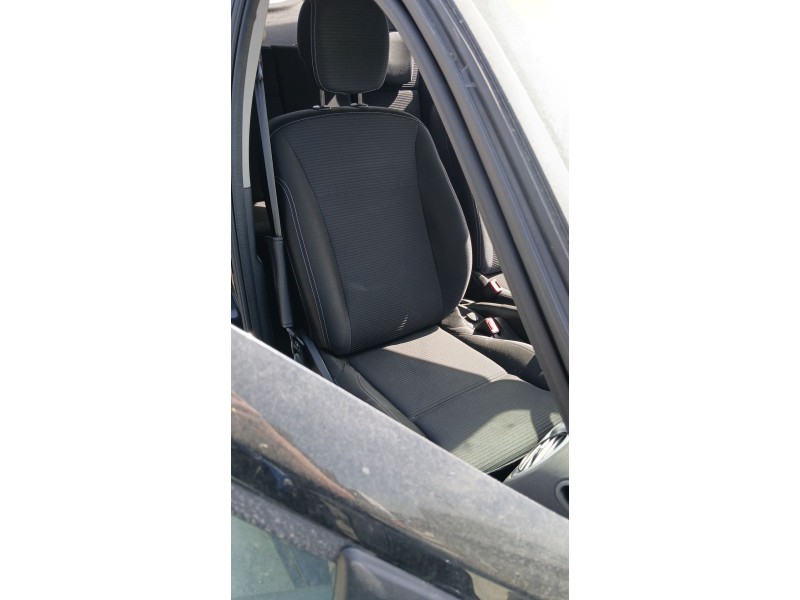 Recambio de asiento delantero derecho para renault clio iii (br0/1, cr0/1) 1.5 dci referencia OEM IAM   