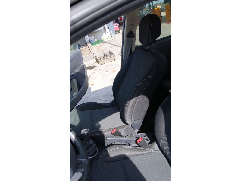 Recambio de asiento delantero derecho para renault clio iii (br0/1, cr0/1) 1.5 dci referencia OEM IAM   
							