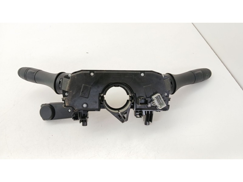 Recambio de mando multifuncion para renault captur ii (hf_) tce 100 (hfmt) referencia OEM IAM 1054071700  
							