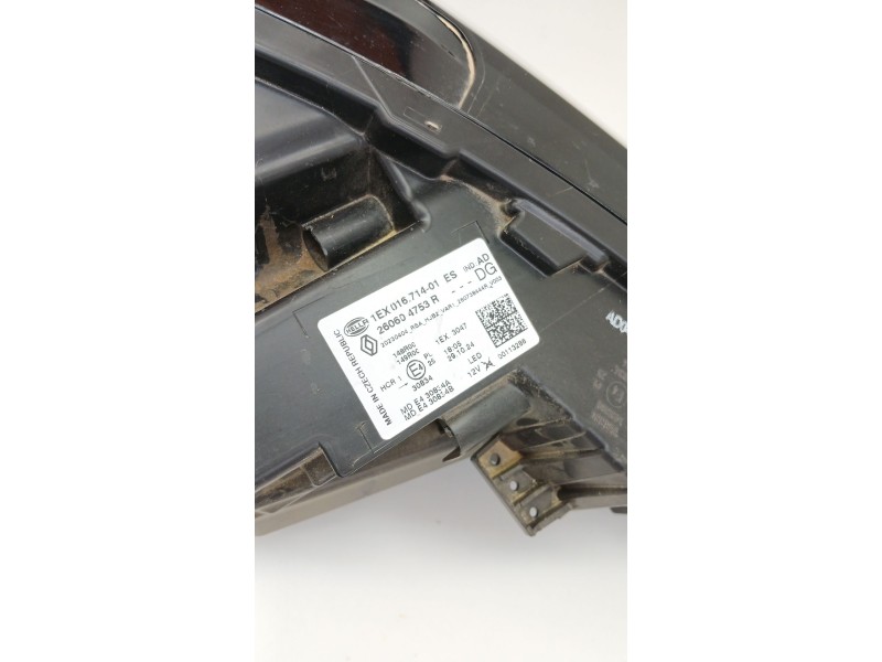 Recambio de faro izquierdo para renault captur ii (hf_) tce 100 (hfmt) referencia OEM IAM 260604753R  
							