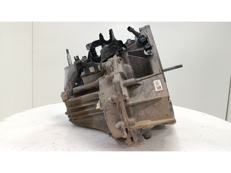 Recambio de caja cambios para renault captur ii (hf_) tce 100 (hfmt) referencia OEM IAM JT4021  