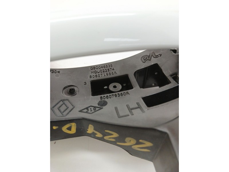 Recambio de maneta exterior delantera izquierda para renault captur ii (hf_) tce 100 (hfmt) referencia OEM IAM 806071986R  