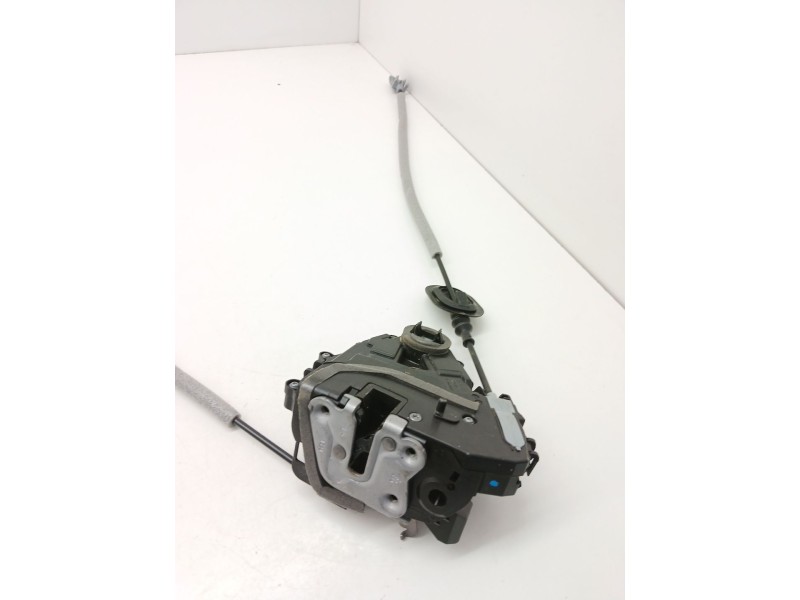 Recambio de cerradura puerta trasera izquierda para renault captur ii (hf_) tce 100 (hfmt) referencia OEM IAM 825031538R  
							