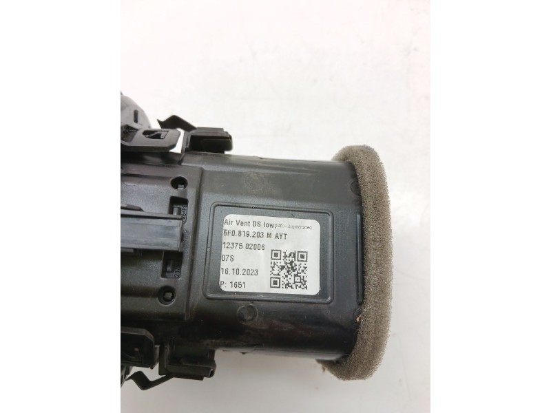 Recambio de rejilla aireadora para seat ibiza v (kj1, kjg) 1.0 tsi referencia OEM IAM 6F0819203M  
							