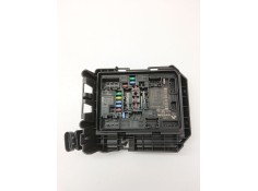 Recambio de caja reles / fusibles para seat ibiza v (kj1, kjg) 1.0 tsi referencia OEM IAM 284B78143R  