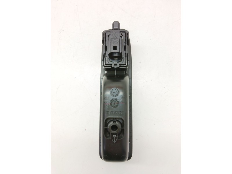 Recambio de mando elevalunas trasero derecho para renault captur ii (hf_) tce 100 (hfmt) referencia OEM IAM 829509794R  