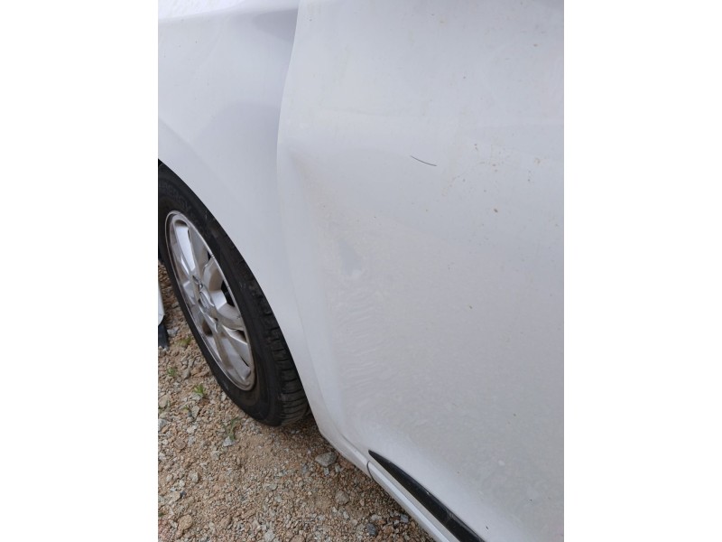 Recambio de puerta delantera izquierda para hyundai i20 i (pb, pbt) 1.4 crdi referencia OEM IAM   
							