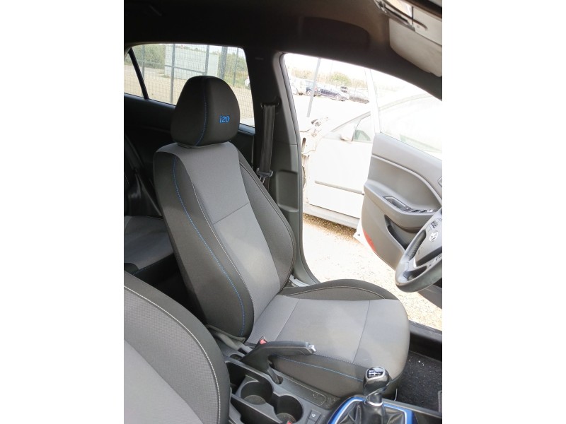 Recambio de asiento delantero izquierdo para hyundai i20 i (pb, pbt) 1.4 crdi referencia OEM IAM   
							