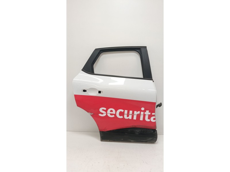 Recambio de puerta trasera derecha para renault captur ii (hf_) tce 100 (hfmt) referencia OEM IAM   