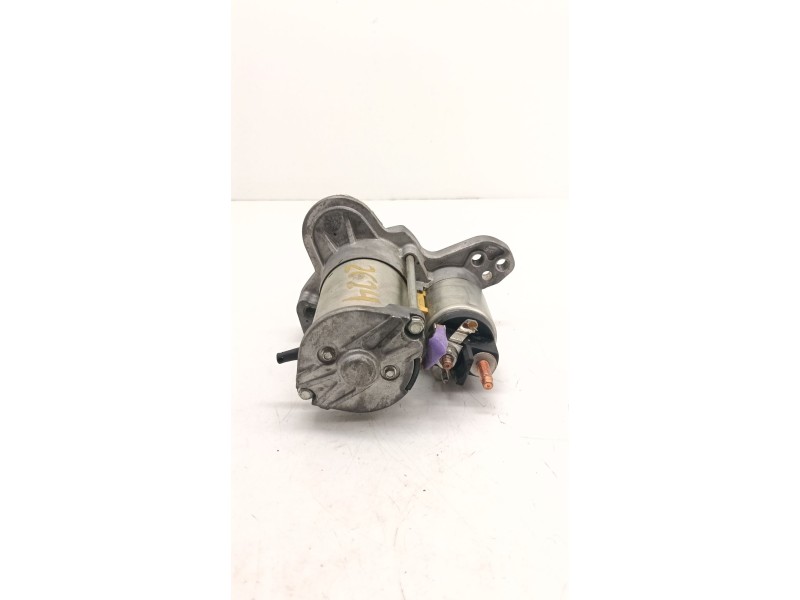 Recambio de motor arranque para renault captur ii (hf_) tce 100 (hfmt) referencia OEM IAM 233008820R  