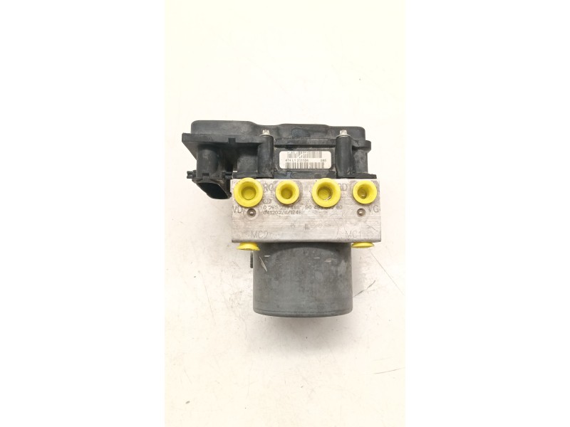 Recambio de abs para citroën c4 berlina 1.6 hdi 90 cv referencia OEM IAM 9649988280  