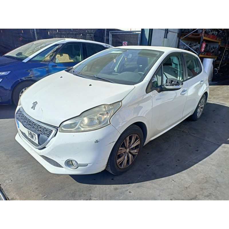 peugeot 208 del año 2012