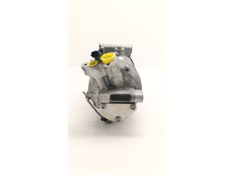 Recambio de compresor aire acondicionado para renault captur ii (hf_) tce 100 (hfmt) referencia OEM IAM 926004423R  