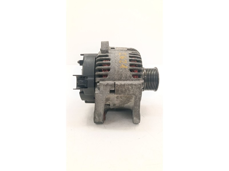 Recambio de alternador para renault twingo ii (cn0_) 1.2 16v (cn0k, cn0v) referencia OEM IAM 8200718724A  