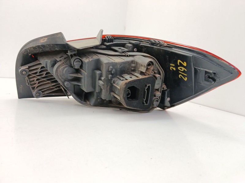 Recambio de piloto trasero izquierdo para seat ibiza v (kj1, kjg) 1.0 tsi referencia OEM IAM   