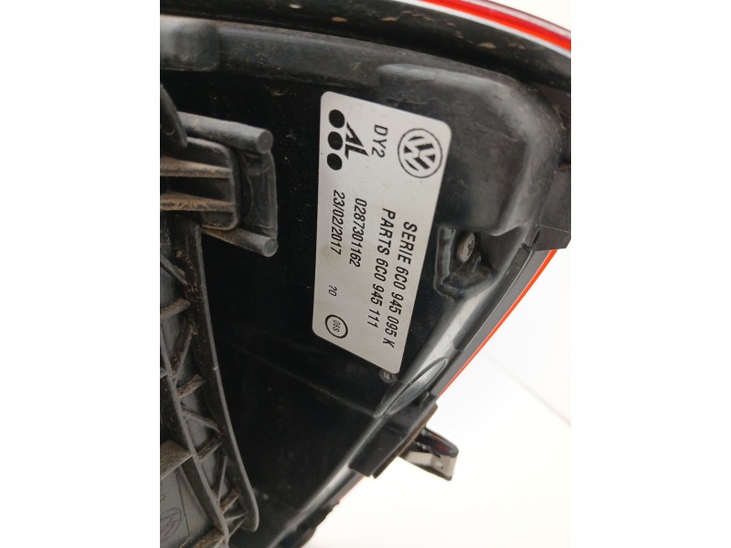 Recambio de piloto trasero derecho para volkswagen polo v (6r1, 6c1) 1.0 referencia OEM IAM 6C0945095K  
							
