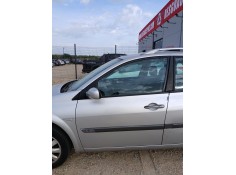 Recambio de puerta delantera izquierda para renault megane ii station wagon (km0/1_) 1.6 16v referencia OEM IAM   