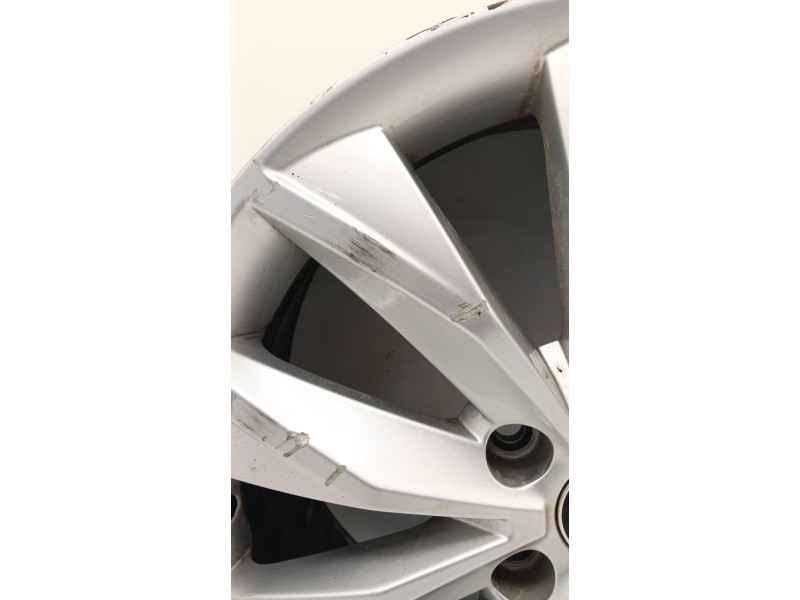 Recambio de llanta para seat ateca (kh7, khp) 1.6 tdi referencia OEM IAM   