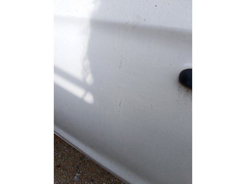 Recambio de puerta delantera izquierda para hyundai i20 i (pb, pbt) 1.4 crdi referencia OEM IAM   