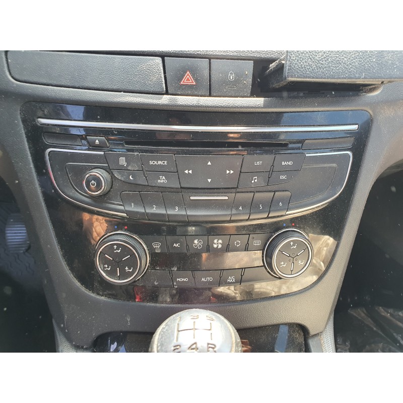 Recambio de mando climatizador para peugeot 508 1.6 hdi fap referencia OEM IAM   