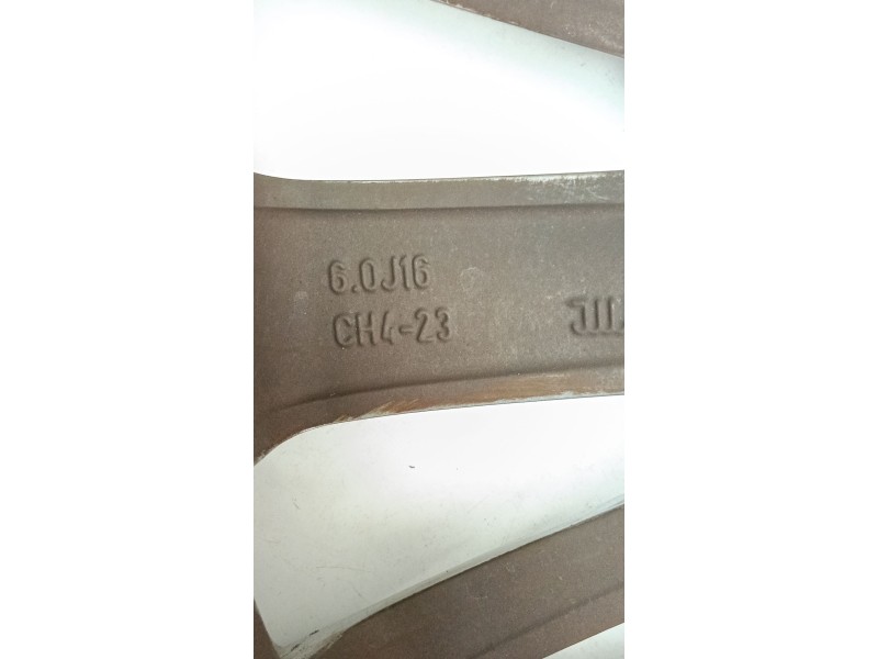 Recambio de llanta para peugeot 208 i (ca_, cc_) 1.2 thp 110 referencia OEM IAM   