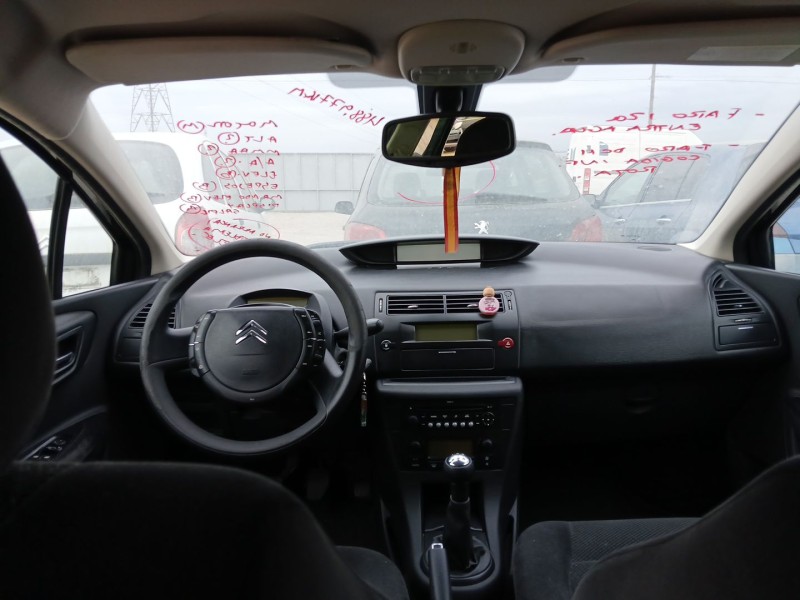 citroën c4 i sedán del año 2009