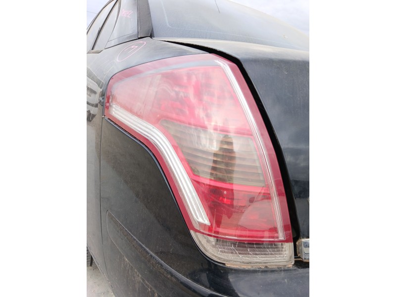 Recambio de piloto trasero izquierdo para citroën c4 i sedán 1.6 hdi referencia OEM IAM   