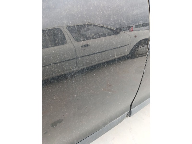 Recambio de puerta trasera derecha para citroën c4 i sedán 1.6 hdi referencia OEM IAM   
							