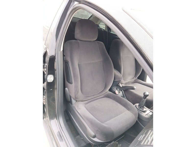 Recambio de asiento delantero derecho para citroën c4 i sedán 1.6 hdi referencia OEM IAM   