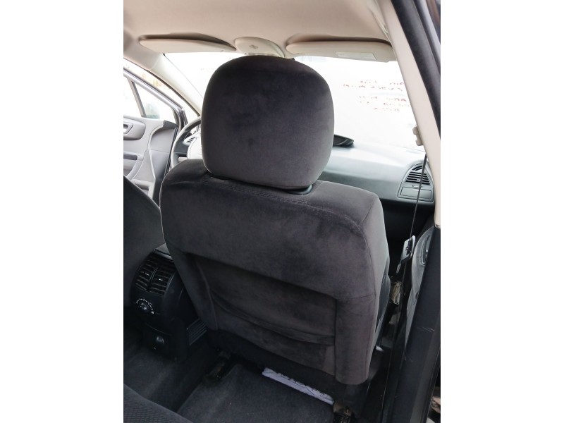 Recambio de asiento delantero derecho para citroën c4 i sedán 1.6 hdi referencia OEM IAM   
							