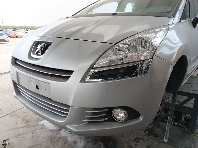 Recambio de paragolpes delantero para peugeot 5008 (0u_, 0e_) 1.6 16v referencia OEM IAM   