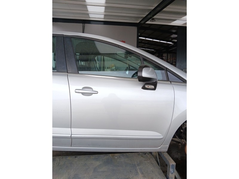 Recambio de puerta delantera derecha para peugeot 5008 (0u_, 0e_) 1.6 16v referencia OEM IAM   