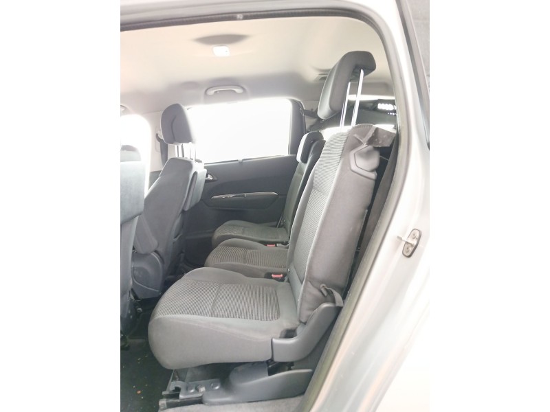 Recambio de asientos trasero izquierdo para peugeot 5008 (0u_, 0e_) 1.6 16v referencia OEM IAM   
							