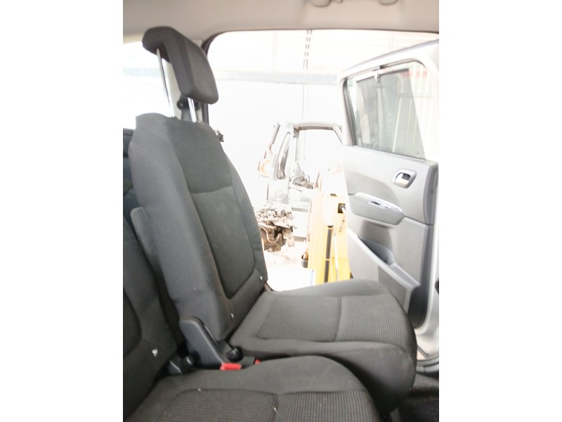 Recambio de asientos trasero izquierdo para peugeot 5008 (0u_, 0e_) 1.6 16v referencia OEM IAM   
							