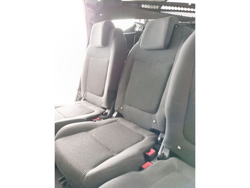 Recambio de asiento trasero medio para peugeot 5008 (0u_, 0e_) 1.6 16v referencia OEM IAM   