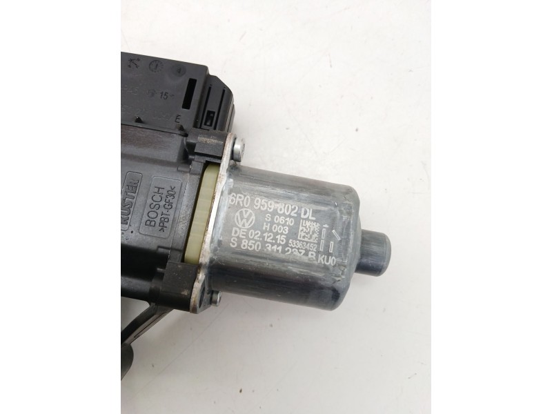 Recambio de motor elevalunas delantero derecho para volkswagen polo v (6r1, 6c1) 1.0 referencia OEM IAM 6R0959802  