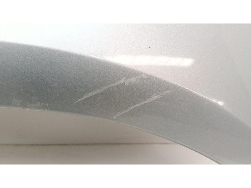 Recambio de aleta delantera izquierda para volkswagen touareg (7la, 7l6, 7l7) 3.2 v6 referencia OEM IAM   
